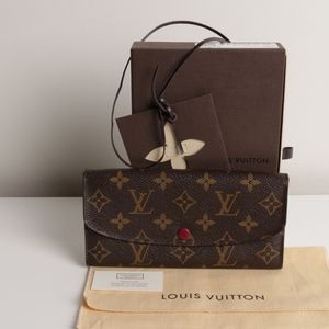 Louis Vuitton Emilie Wallet